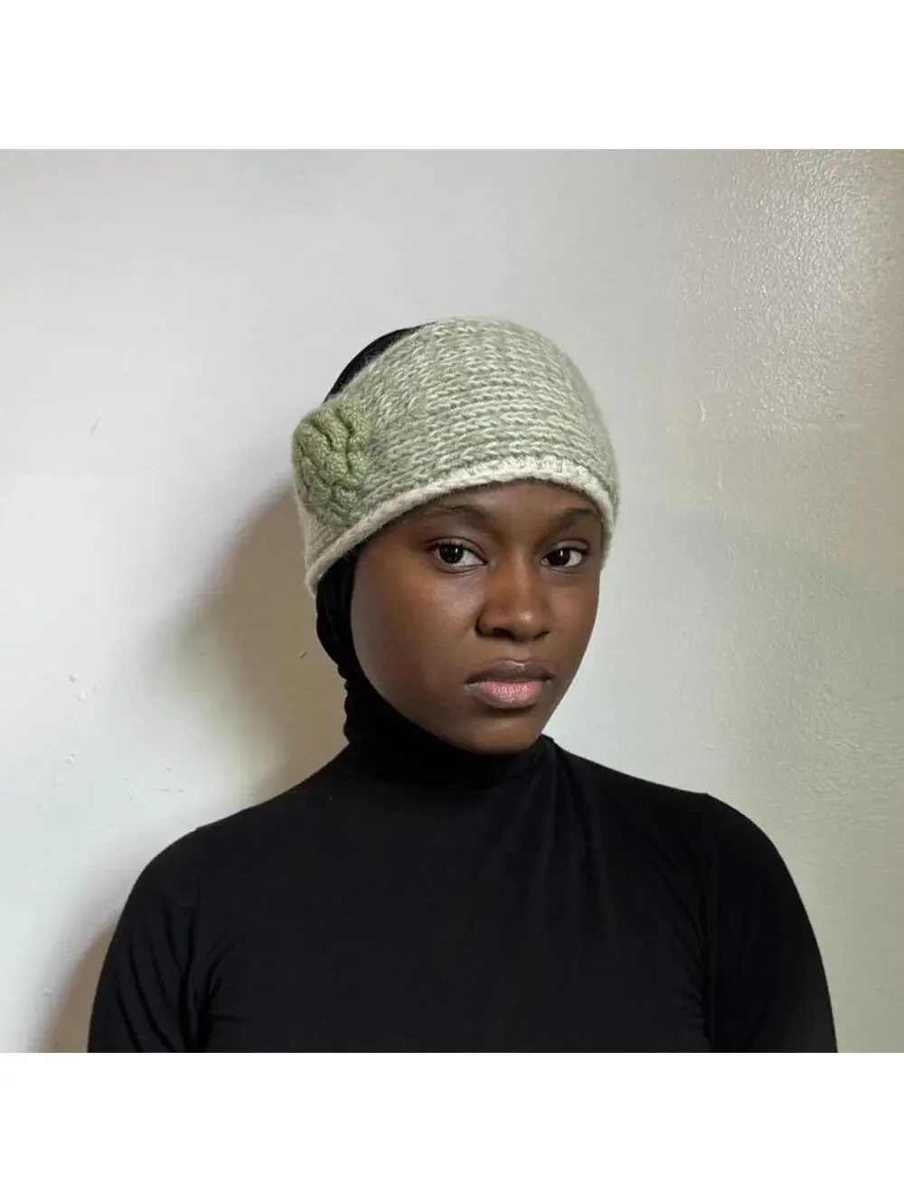 Vintage 100% Wool Hand-Knit Ear Warmer Headband Sage Green crochet flower detail